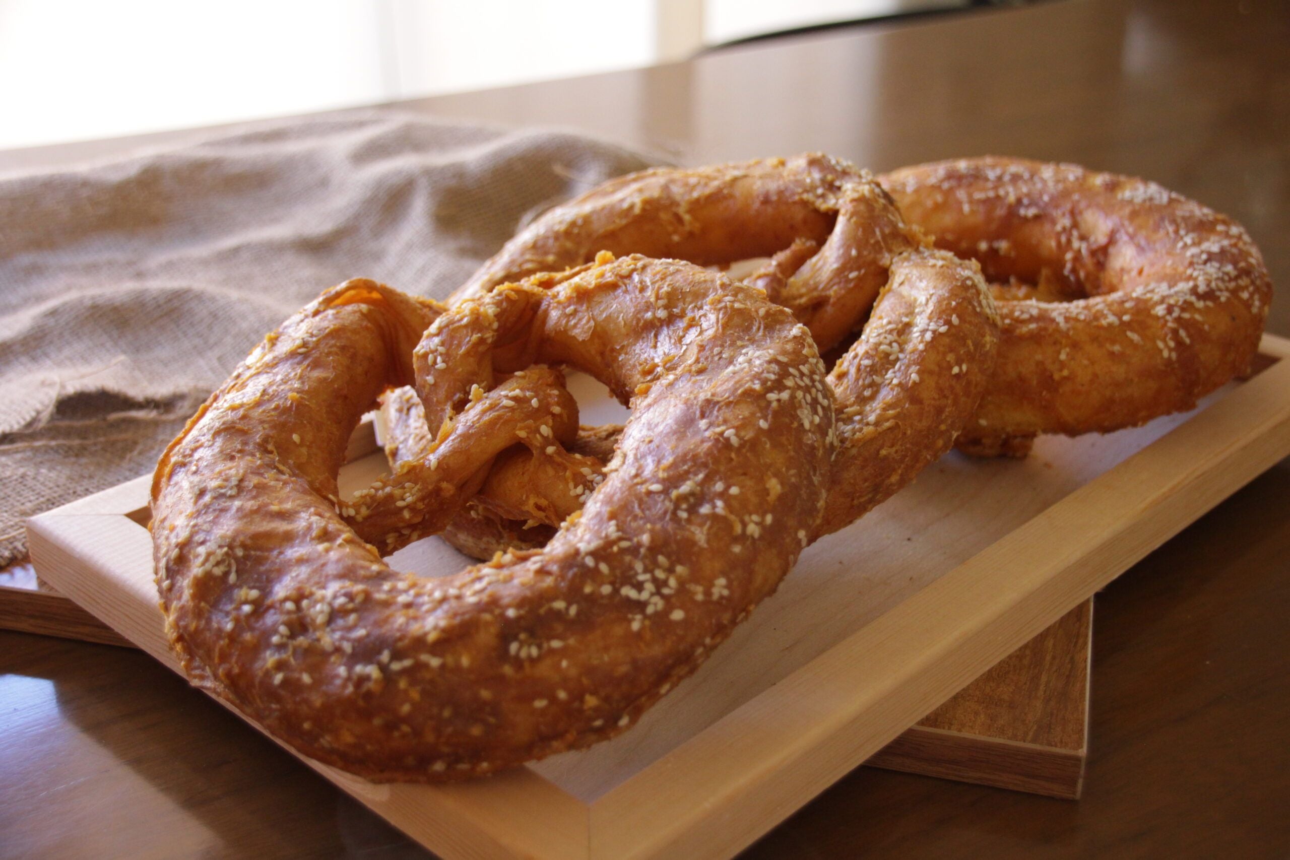 croci-bakery-pretzel-snack-chien-poulet-bretzel-11-cm image 3
