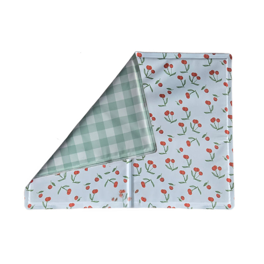 croci-tapis-rafra-chissant-chien-cerises-50x40-cm image 2